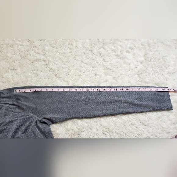 REI Co-op Lightweight Base Layer Long-Sleeve Crew Top Shirt Men's Sz Small Gray - Picture 9 of 10